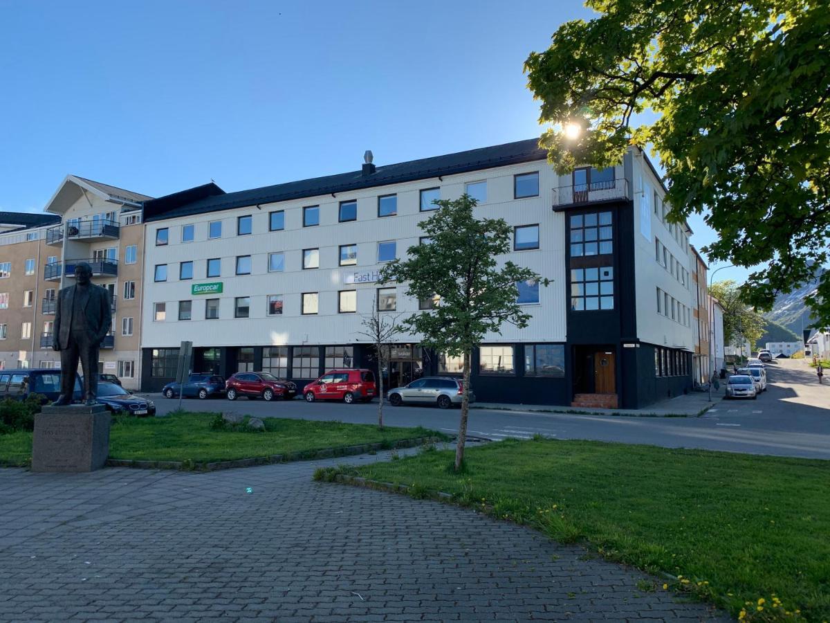 Fast Hotel Svolvær Exterior foto