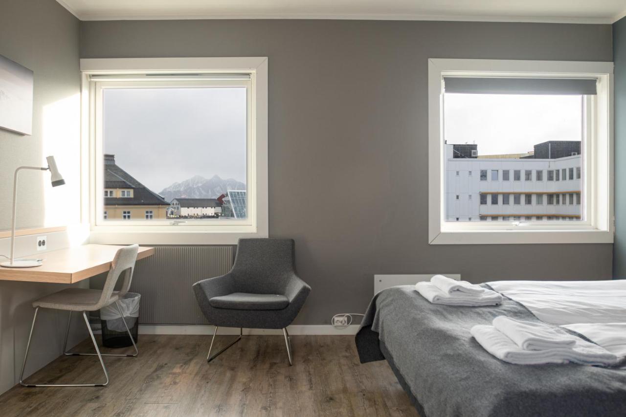 Fast Hotel Svolvær Exterior foto